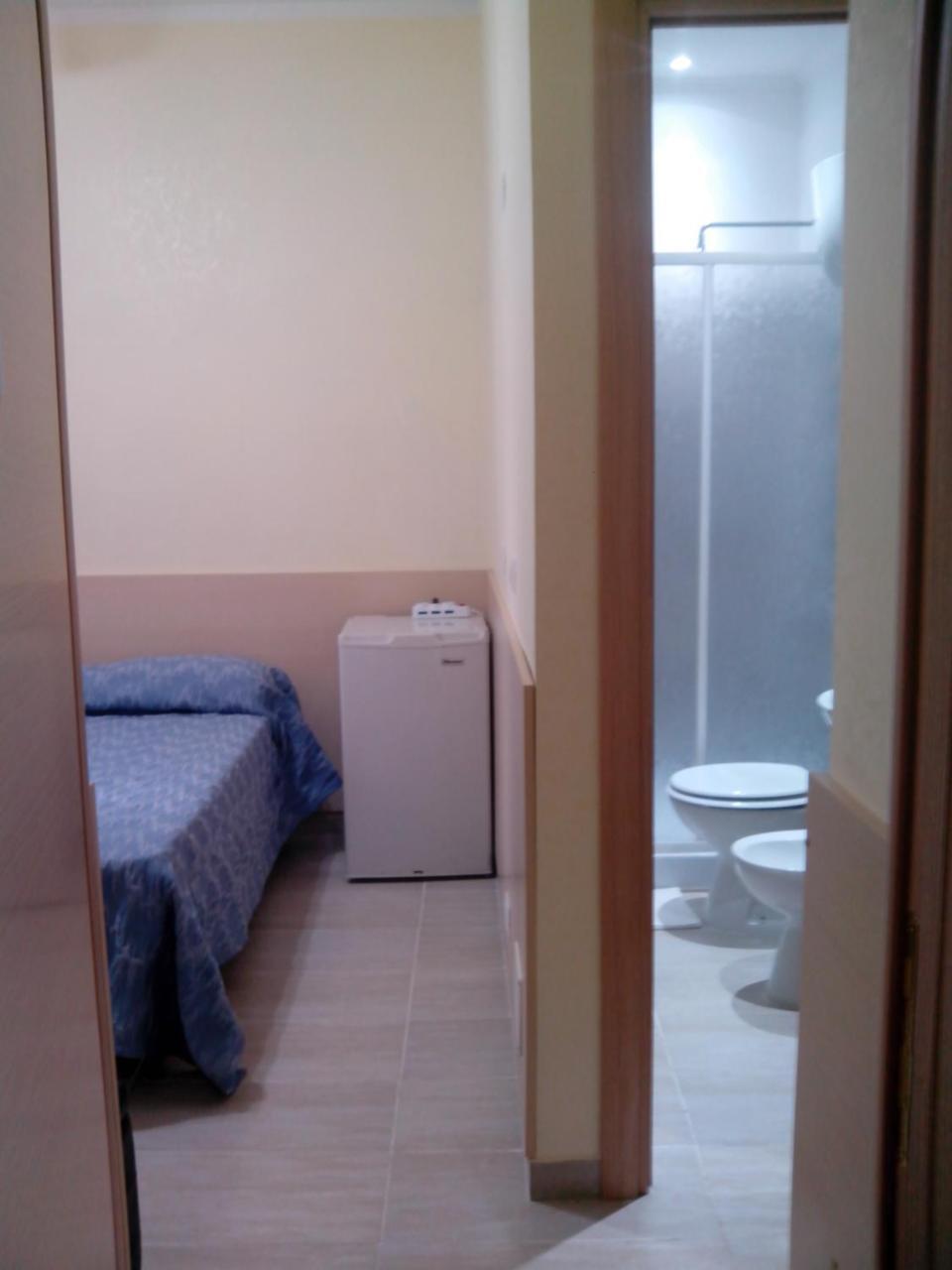 Guest House Hola Roma Extérieur photo