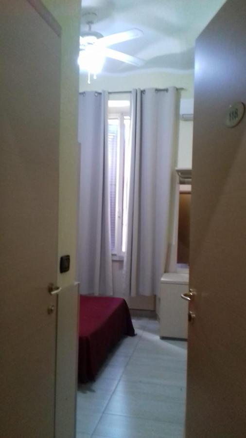 Guest House Hola Roma Extérieur photo